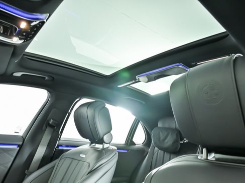 Used 2025 Mercedes-Benz S 63 AMG S image 23