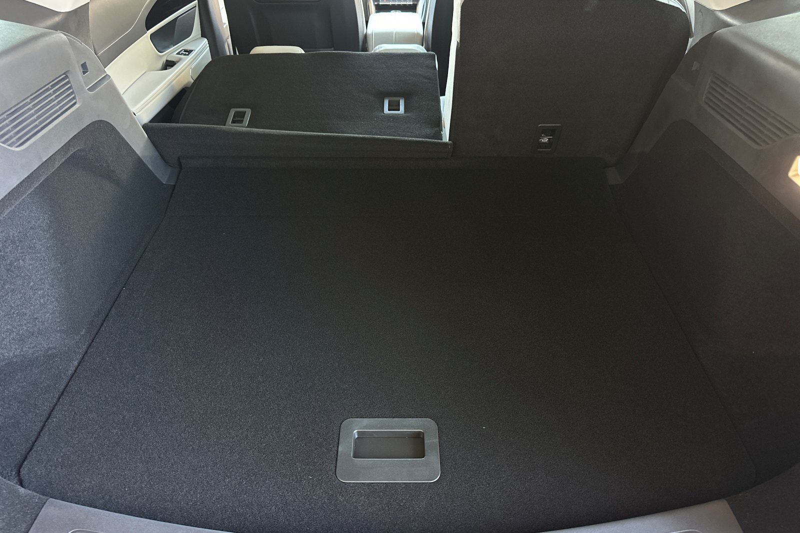 New 2026 Lincoln Nautilus Premier AWD/4WD image 14