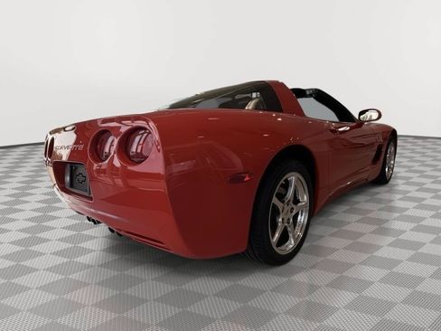Used 2002 Chevrolet Corvette Coupe RWD image 16