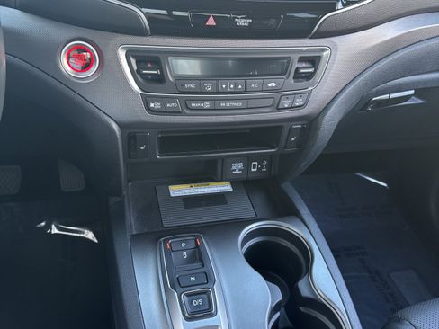 Used 2021 Honda Ridgeline RTL-E image 22