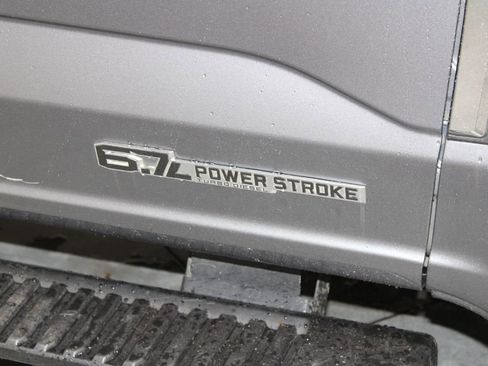 Used 2024 Ford F250 XLT image 14