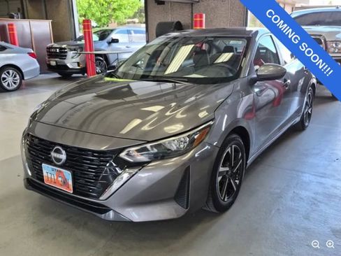 Used 2024 Nissan Sentra SV image 4