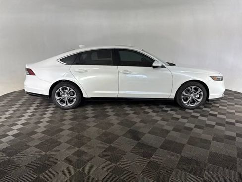 Used 2025 Honda Accord EX-L image 5