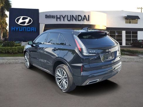 Used 2024 Cadillac XT4 Sport FWD image 4