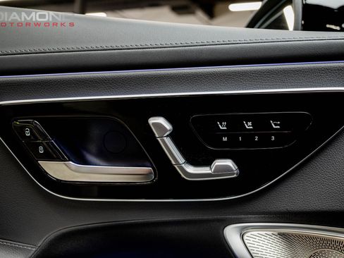 Used 2025 Mercedes-Benz CLE 300 4MATIC Cabriolet image 88