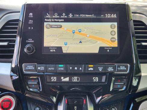 Used 2018 Honda Odyssey Elite image 12