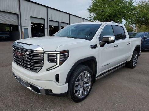Used 2024 GMC Sierra 1500 Denali w/ Denali Reserve Package image 2