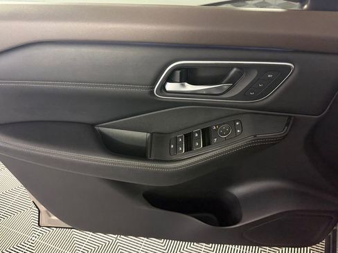 Used 2023 Nissan Rogue Platinum w/ Platinum Premium Package image 26