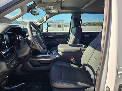 New 2026 Chevrolet Silverado 2500 LTZ w/ LTZ Plus Package AWD/4WD image 21