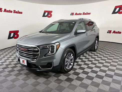 Used 2023 GMC Terrain SLT w/ Infotainment Package II FWD image 1