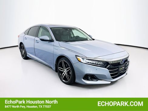 Used 2021 Honda Accord Touring image 1