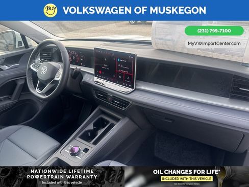 New 2026 Volkswagen Tiguan SE AWD/4WD image 31