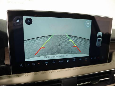 New 2025 Lincoln Corsair Grand Touring image 6