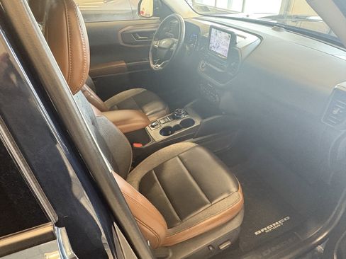 Used 2021 Ford Bronco Sport Outer Banks image 11