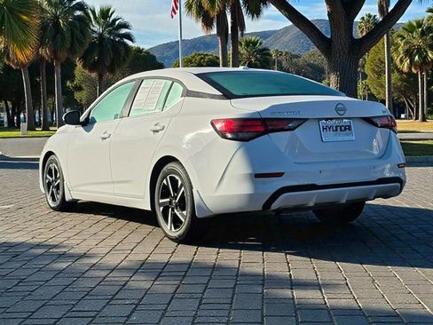 Used 2024 Nissan Sentra SV image 5