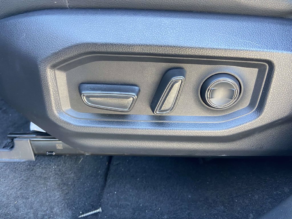 Used 2024 Toyota Tundra SR5 w/ SR5 Premium Package AWD/4WD image 12
