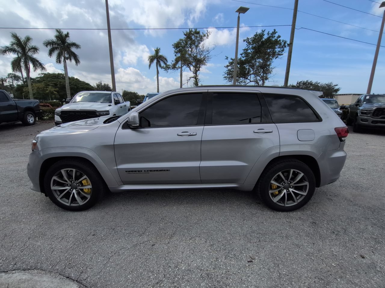 Used 2018 Jeep Grand Cherokee Trackhawk AWD/4WD image 8