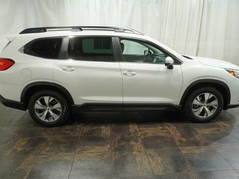 Used 2019 Subaru Ascent Premium AWD/4WD image 4