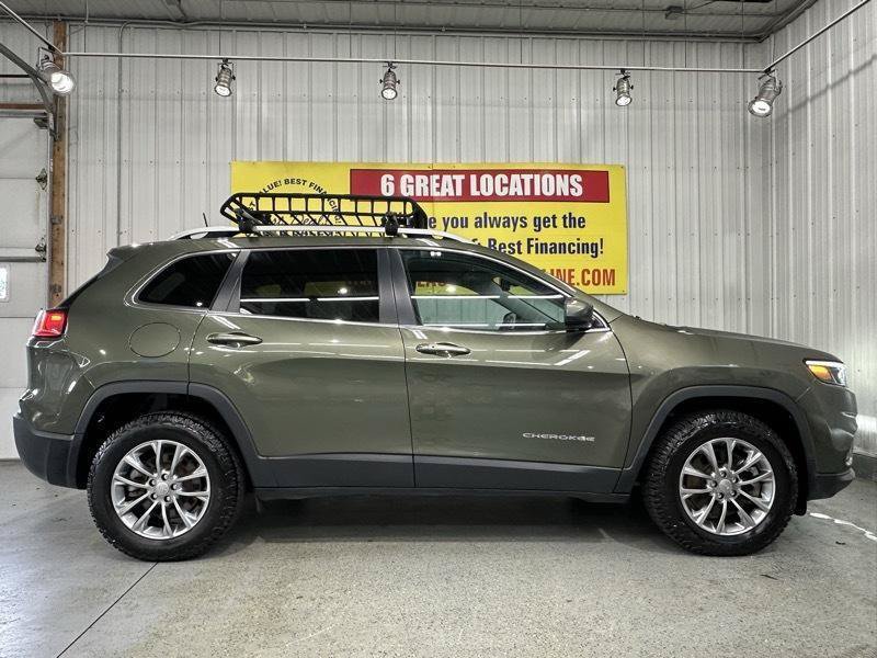 Used 2021 Jeep Cherokee Latitude Lux w/ Comfort/Convenience Group AWD/4WD image 6