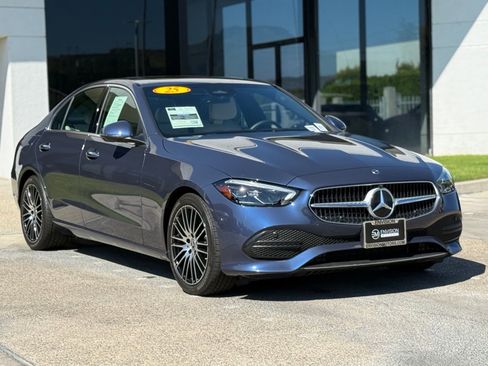 Used 2025 Mercedes-Benz C 300 Sedan image 9