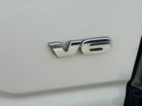 Used 2020 Toyota Tacoma Limited image 14