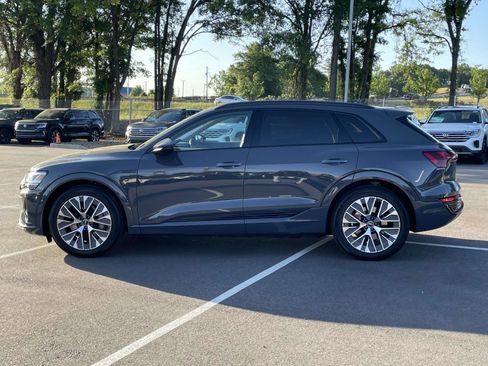 Certified 2024 Audi Q8 e-tron Prestige w/ Prestige Package AWD/4WD image 4