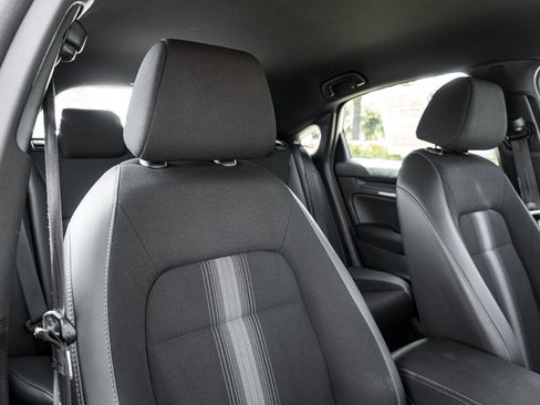Used 2022 Honda Civic Sport image 34
