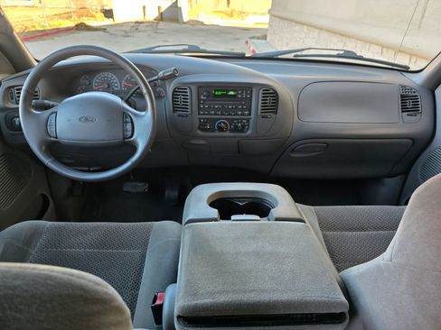 Used 2002 Ford F150 Lariat image 13