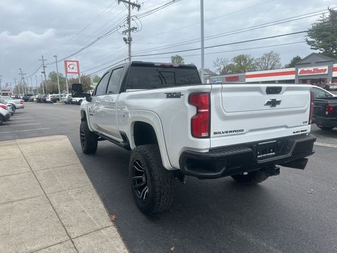 Used 2025 Chevrolet Silverado 2500 LTZ w/ Trail Boss Package image 16