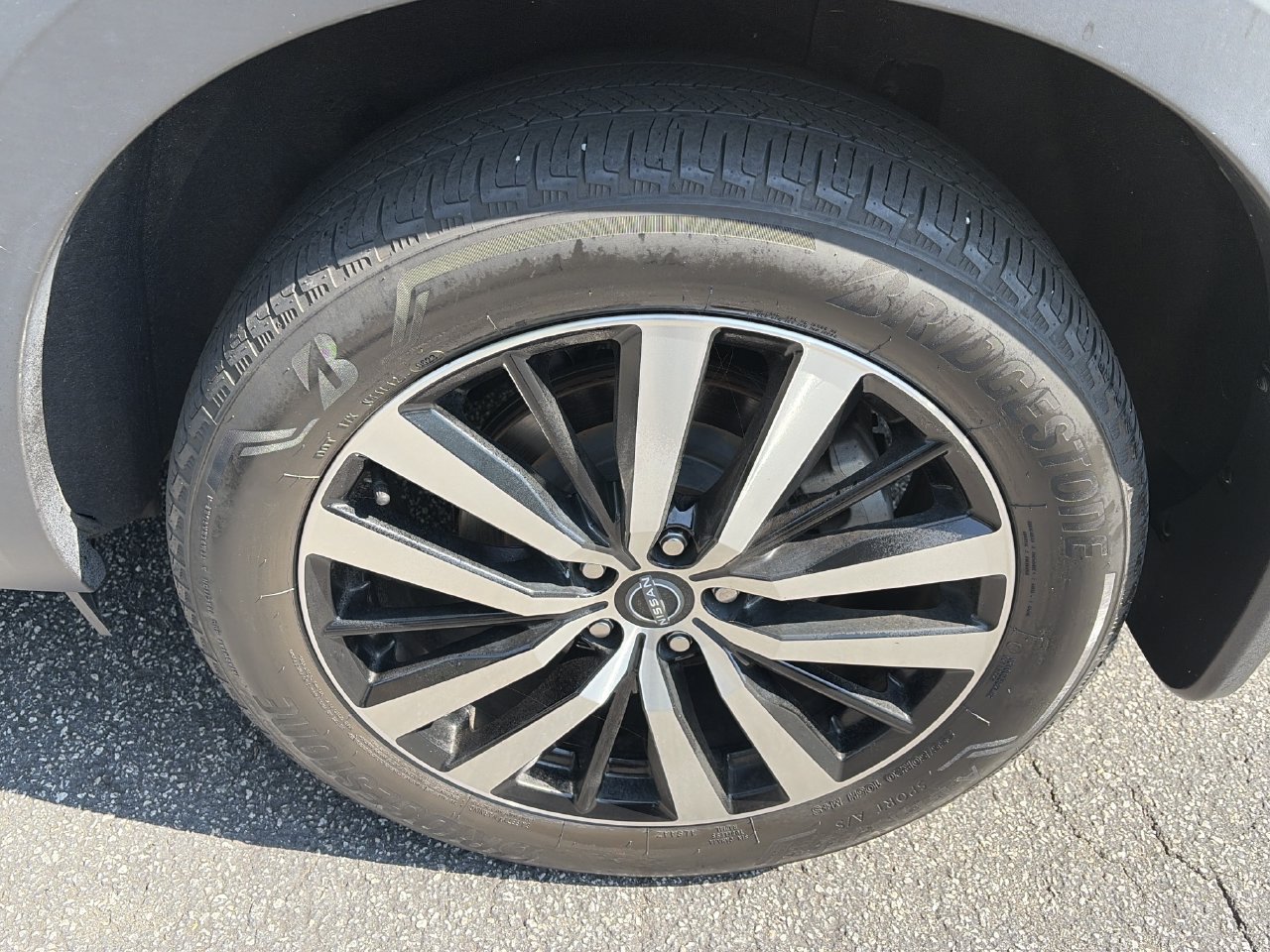 Certified 2023 Nissan Pathfinder Platinum AWD/4WD image 31