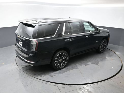 New 2026 Chevrolet Tahoe High Country AWD/4WD image 34