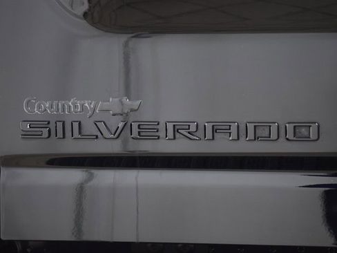 Used 2024 Chevrolet Silverado 2500 High Country w/ High Country Premium Package image 26