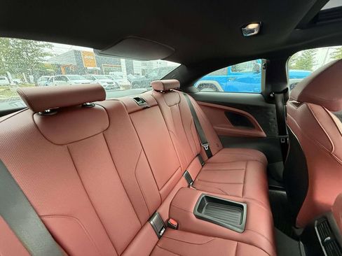 Used 2025 BMW M240i Coupe w/ Premium Package RWD image 16