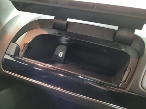 Used 2019 Dodge Grand Caravan SE image 52