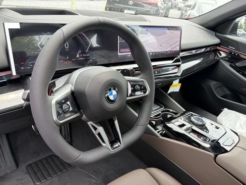 New 2027 BMW 540i xDrive w/ M Sport Package AWD/4WD image 12