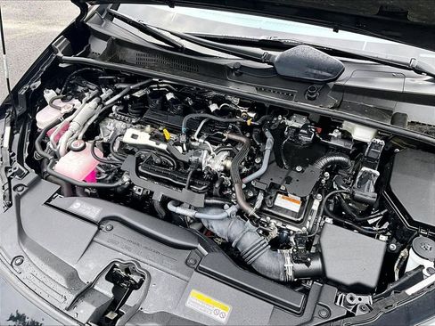 Used 2023 Toyota Prius Prime FWD image 35