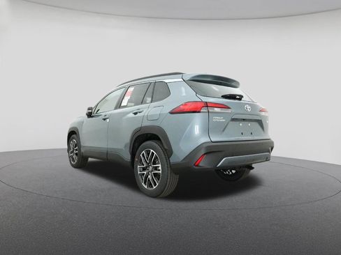 New 2026 Toyota Corolla Cross XLE w/ Convenience Package FWD image 21