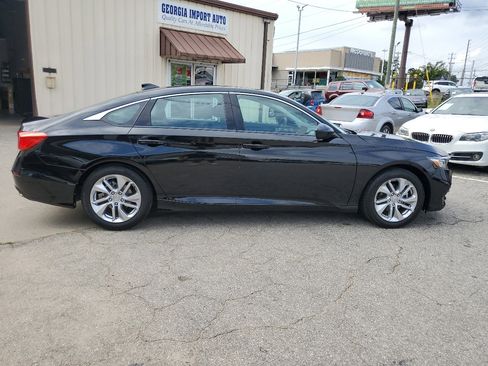 Used 2019 Honda Accord LX image 13