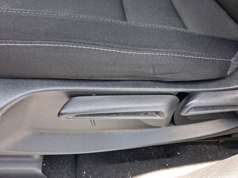 Used 2023 Honda CR-V LX image 17