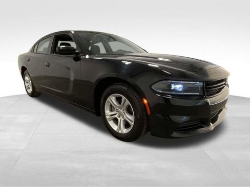 Used 2023 Dodge Charger SXT image 5