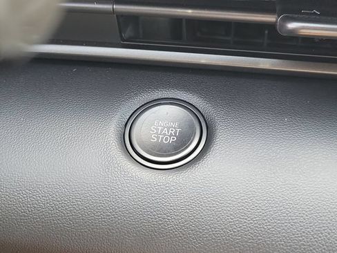 New 2026 Hyundai Elantra SEL Sport FWD image 10