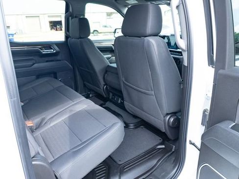 Used 2025 Chevrolet Silverado 1500 LT Trail Boss w/ Protection Package AWD/4WD image 37