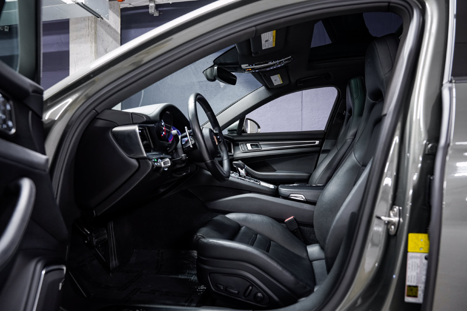 Used 2023 Porsche Panamera Platinum Edition RWD image 19