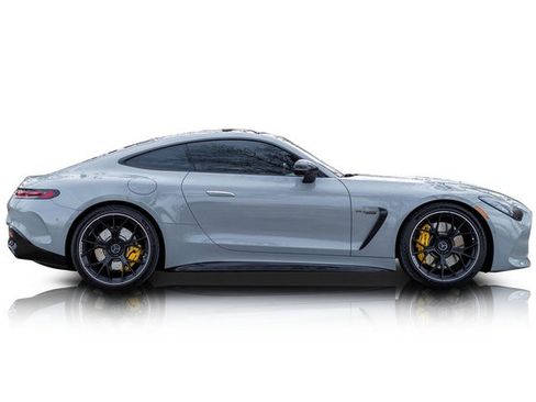 Used 2025 Mercedes-Benz AMG GT 63 image 2
