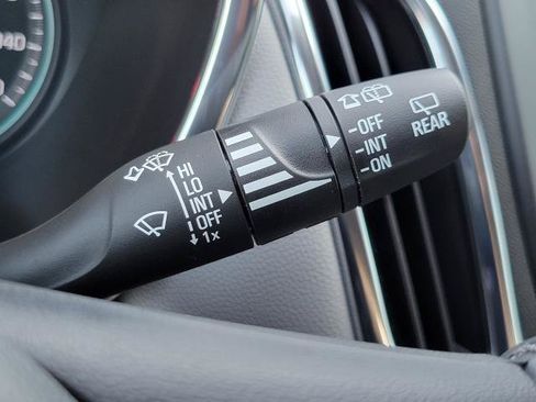 Used 2024 Chevrolet Equinox LT w/ LPO, Floor Liner Package FWD image 23