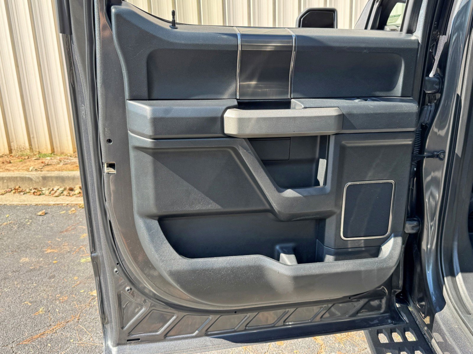 Used 2019 Ford F150 Raptor w/ Equipment Group 802A Luxury AWD/4WD image 48