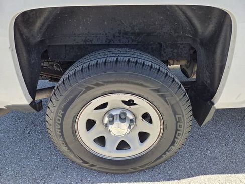 Used 2016 Chevrolet Silverado 1500 W/T RWD image 9