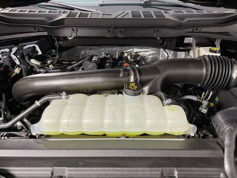 Used 2025 Ford F150 XL image 20