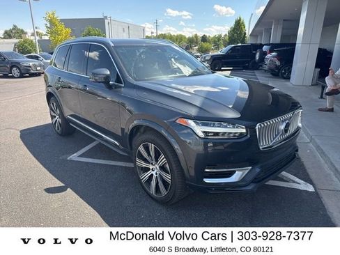 Used 2022 Volvo XC90 T8 Inscription w/ Lounge Package AWD/4WD image 4