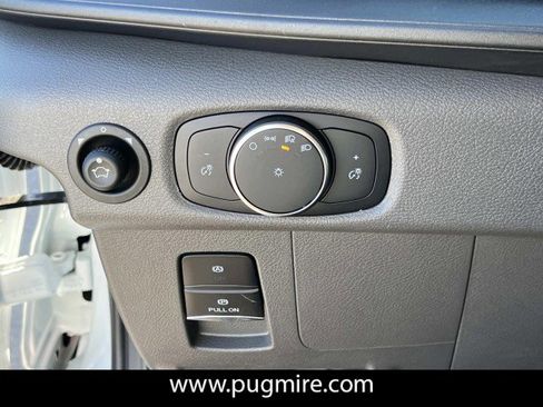 New 2026 Ford Transit 250 148 Medium Roof w/ Load Area Protection Package image 25